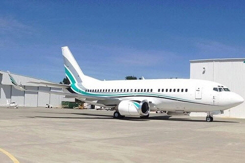 27일 인도에서 코로나19 확진 한국인 14명을 태우고 한국으로 향한 비행기와 같은 기종인 보잉 737-500. 이날 인도에서 촬영된 사진은 아님. [플라잉닥터스 제공=연합뉴스]